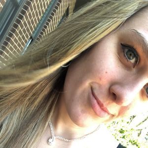 Meet your Posher, Aimee